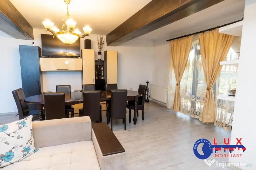 Casă cu 7 camere cu Teren 209 Mp în Monumentului