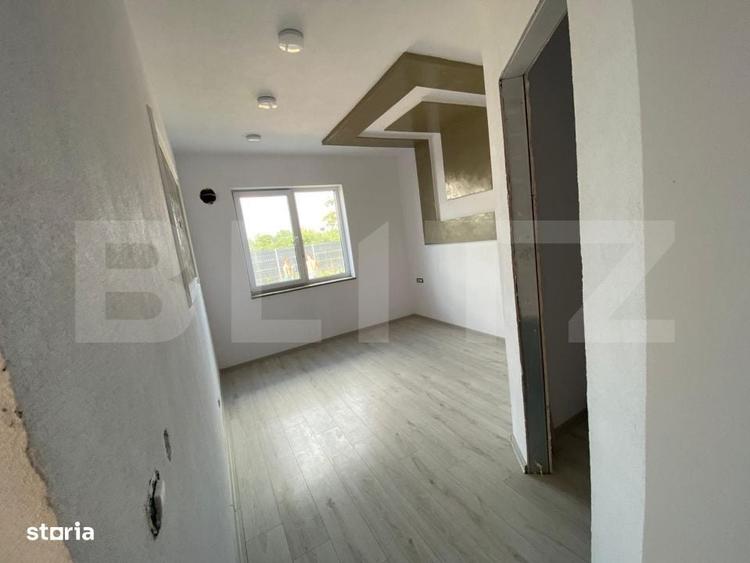 Casă cu 3 camere cu Teren 250 Mp în Bucovăț