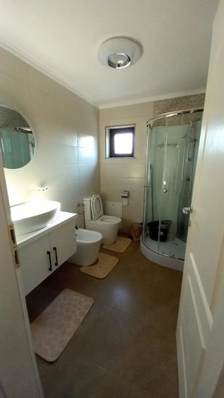 Apartament cu 2 camere decomandat în Livada
