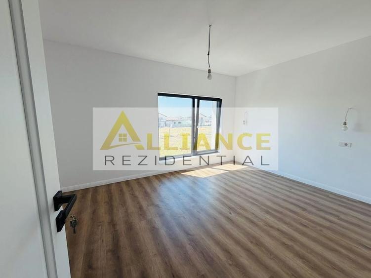 Casa individuala , 4 camere , 3 bai , 135 mp utili ! - 6