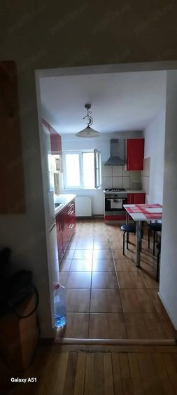 Apartament spatios cu 3 camere decomandate, fiecare cu balcon - 2