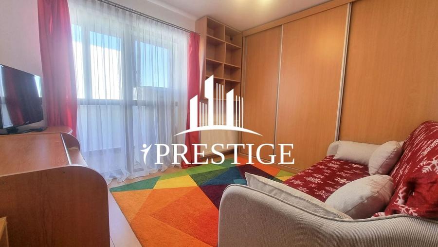 Apartament cu 2 camere semidecomandat, mobilat în Mihai Viteazul