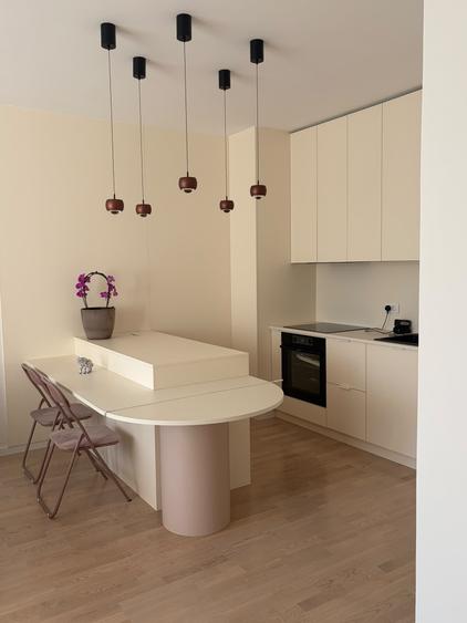 Apartament cu 2 camere decomandat în Băneasa