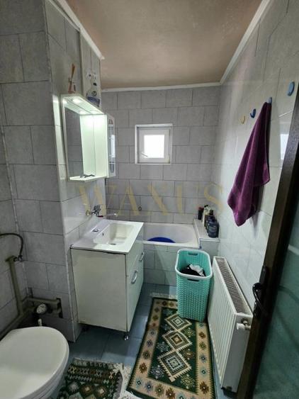 Apartament cu 4 camere decomandat, mobilat în Sud