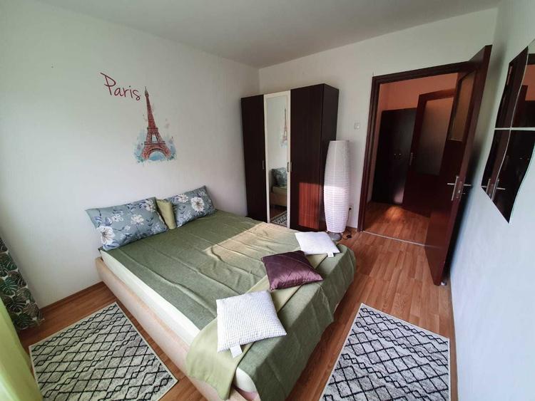 Apartament cu 2 camere decomandat în 9 Mai