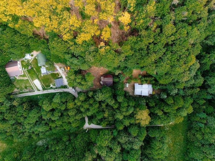 Casă cu Teren 1292 Mp în Drăganu
