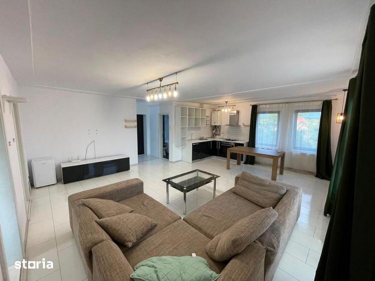 Apartament cu 3 camere în Dumbrăvița