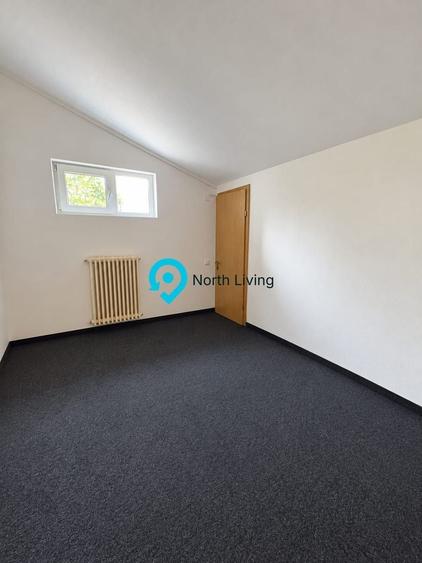 Apartament cu 4 camere semidecomandat în Aviatorilor