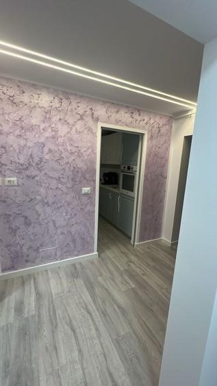 Garsonieră decomandată în Tur