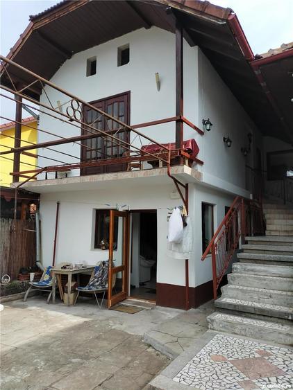 Casă cu 4 camere cu Teren 119 Mp în Hunedoara