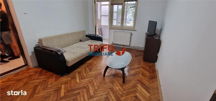 Apartament cu 2 camere semidecomandat în Cetate
