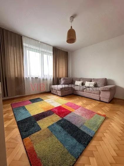 Apartament cu 3 camere semidecomandat, mobilat în Domenii