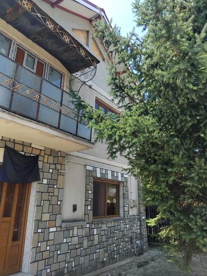 Casă cu 4 camere în Filipeștii de Pădure