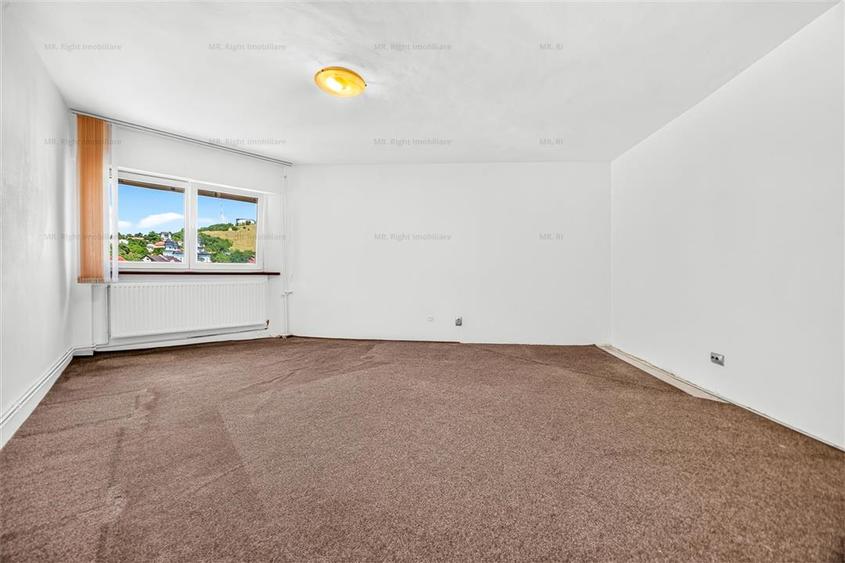 Apartament cu 2 camere decomandat în Răcădău