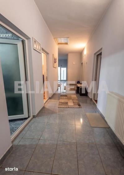Casă cu 4 camere cu Teren 1054 Mp în Tuzla