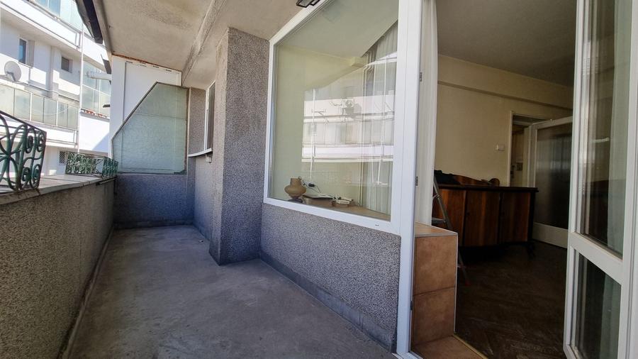 Apartament cu 2 camere semidecomandat în Cișmigiu