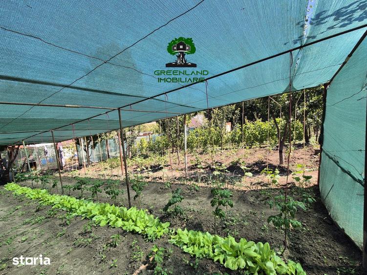 Casă cu 4 camere cu Teren 3024 Mp în Popricani