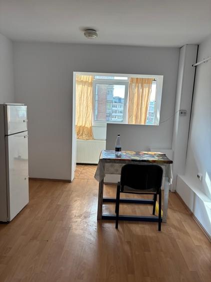 Apartament cu 2 camere decomandat în Nicolae Bălcescu