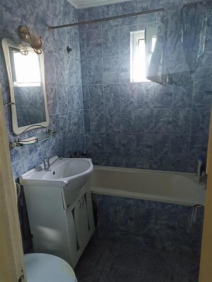 Ap 3 Camere, decomnadat, zona Viru 3 - 5
