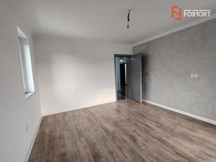 Apartament cu 3 camere decomandat în Giroc