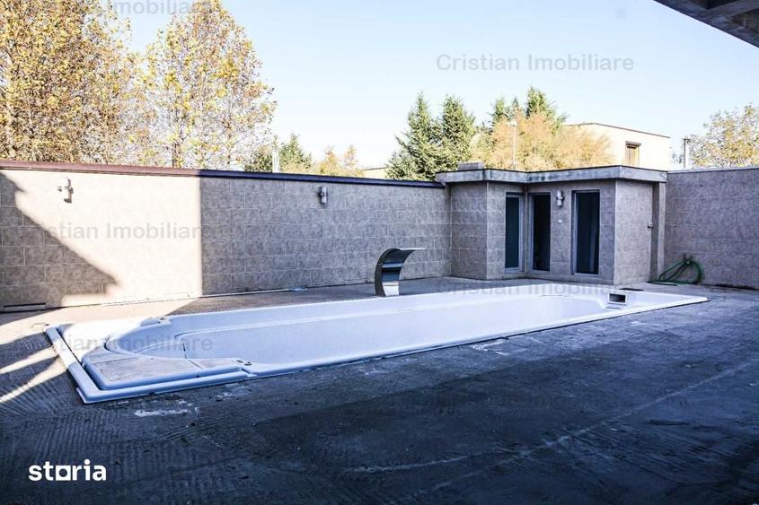 Casă cu 4 camere cu Teren 300 Mp în Central