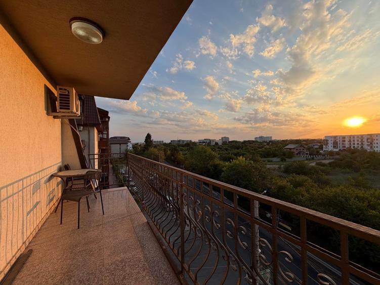 Apartament cu 3 camere decomandat în Fundeni