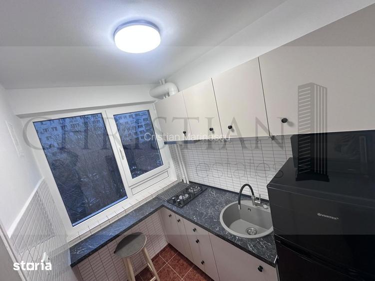 Garsoniera Dristor - Metrou la 1 minut