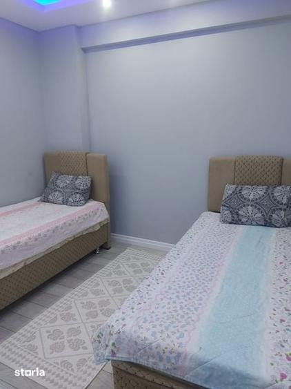 Apartament de inchiriat 3 camere/600 - 2