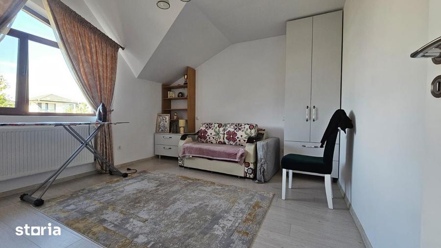 Casă cu 3 camere cu Teren 660 Mp în Bârnova