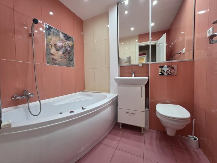 Apartament cu 3 camere decomandat, mobilat în Aviației