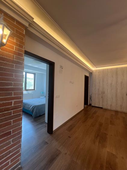 Apartament cu 3 camere în Florești