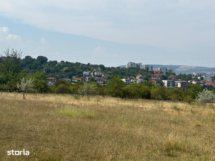 Teren de 455 mp, în Borhanci