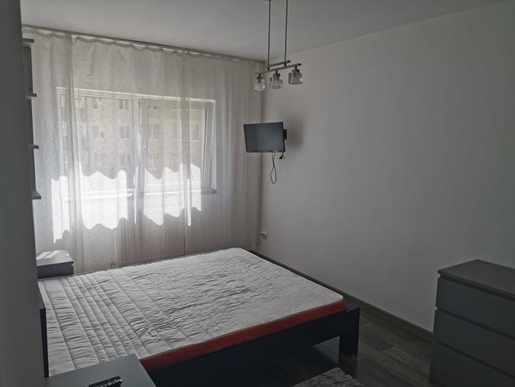 Apartament cu 2 camere decomandat în Florești