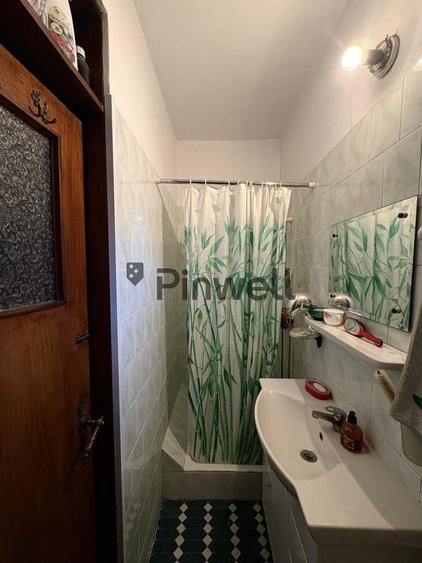 Casă individuală cu 6 camere cu Canalizare în Bucureștii Noi