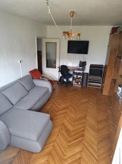 Apartament cu 2 camere decomandat în Tudor