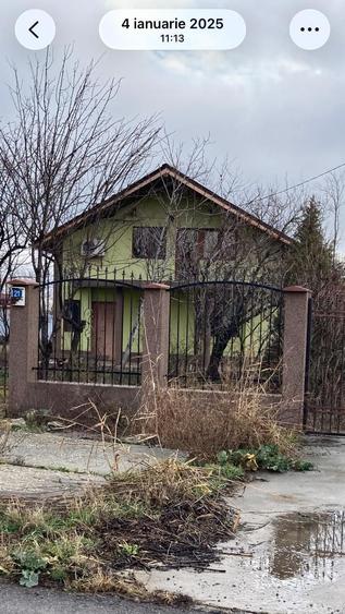 Casă cu 4 camere în Gurbănești
