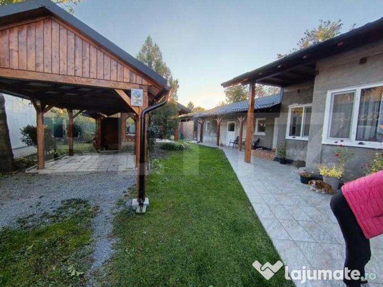 Casă cu 3 camere cu Teren 800 Mp în Var