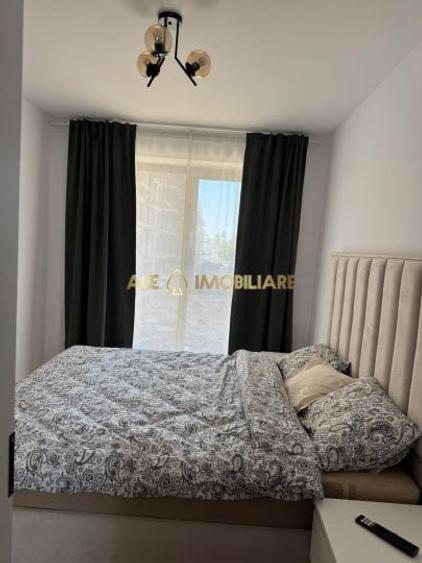 Apartament cu 2 camere semidecomandat, mobilat în Titan