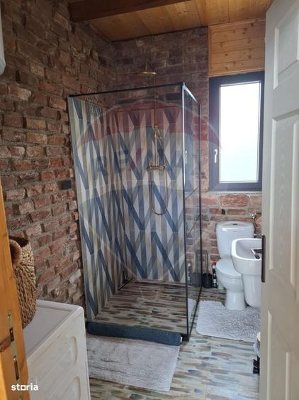 Casă cu 3 camere cu Teren 1256 Mp în Bârsana