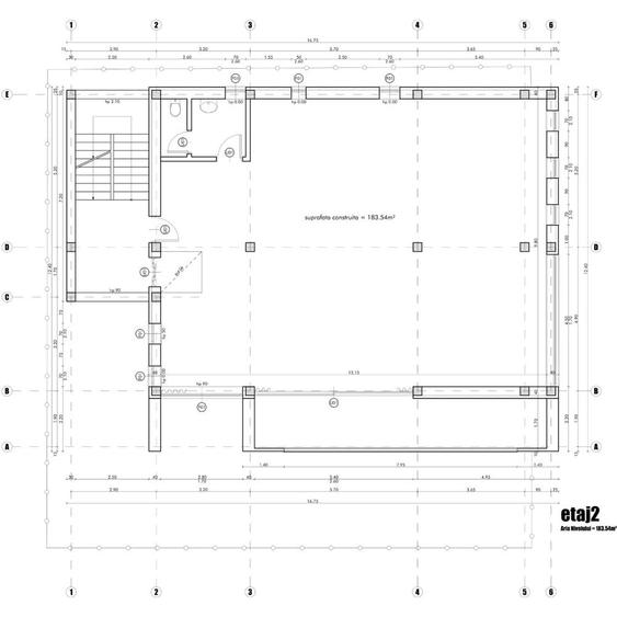Spațiu comercial, de 1,000 mp, în Central