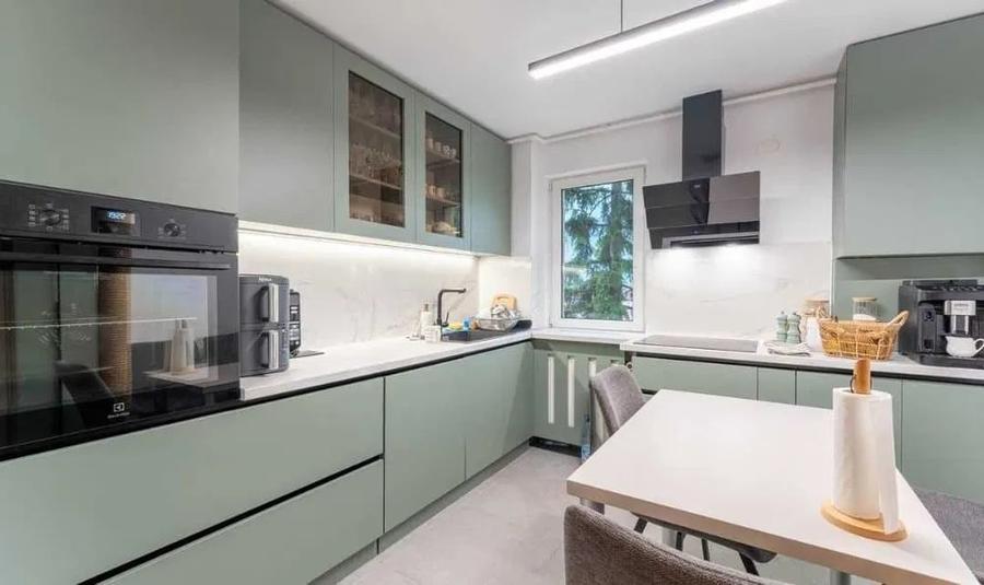 Apartament cu 2 camere decomandat, mobilat în Astra