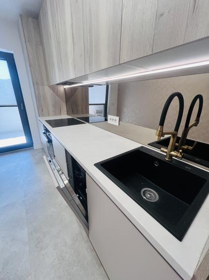 Apartament cu 2 camere semidecomandat, mobilat în Pipera