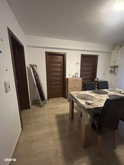 Apartament cu 3 camere în Confecții