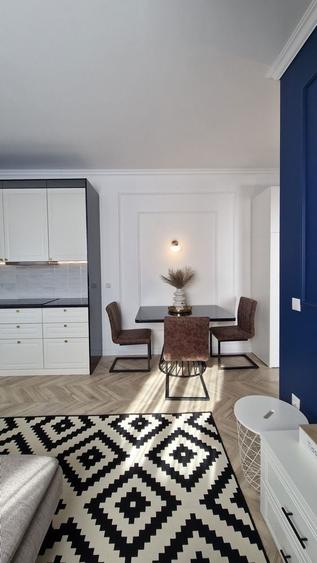 Apartament cu 3 camere decomandat în Ultracentral