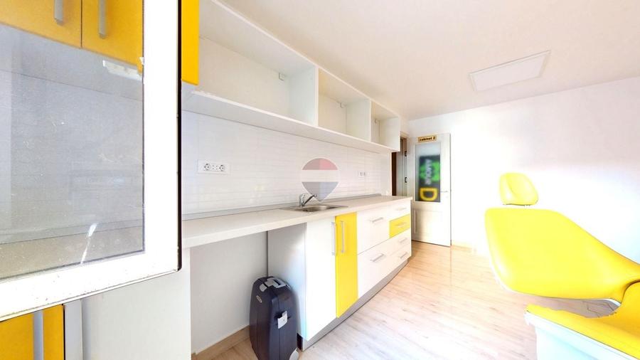Apartament cu 2 camere decomandat în Calea București