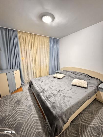 Apartament cu 3 camere decomandat în Decebal
