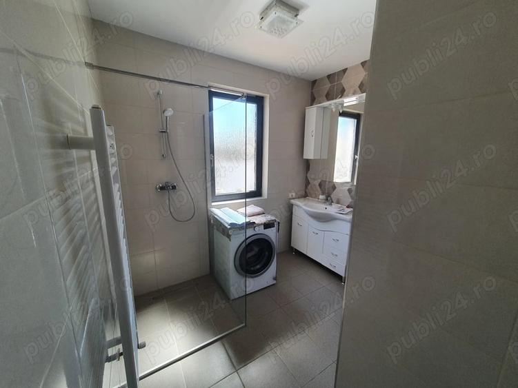 Casă cu Teren 400 Mp în Central
