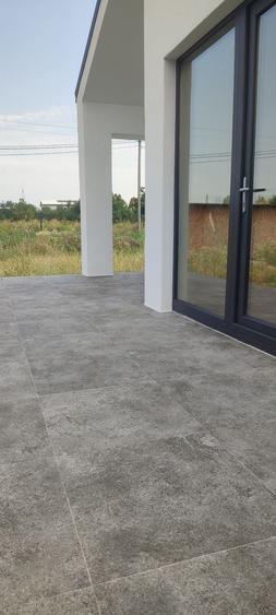 Casă cu 4 camere în Poșta Câlnău
