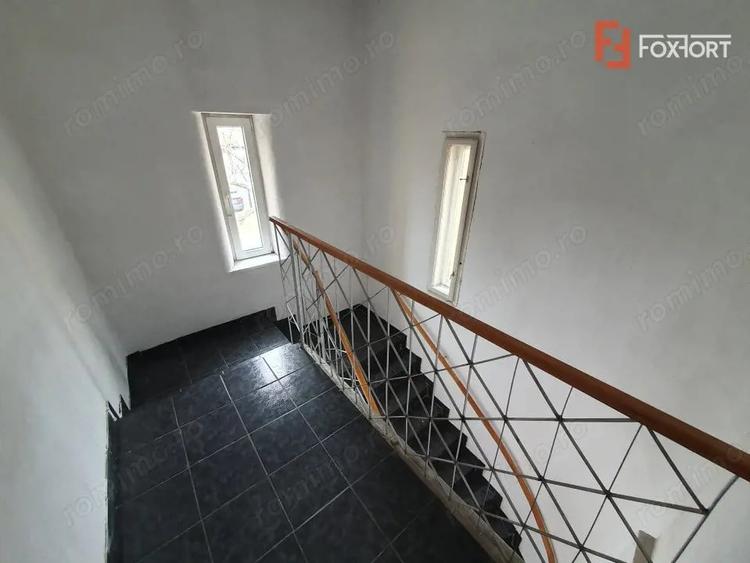Casă cu 6 camere cu Teren 500 Mp în Șagului