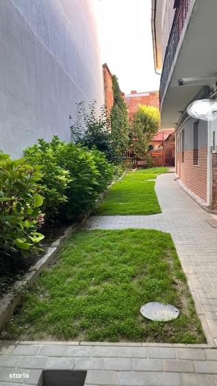 Prima inchiriere! Apartament cu 2 camere, ultrafinisat, Centru! - 9